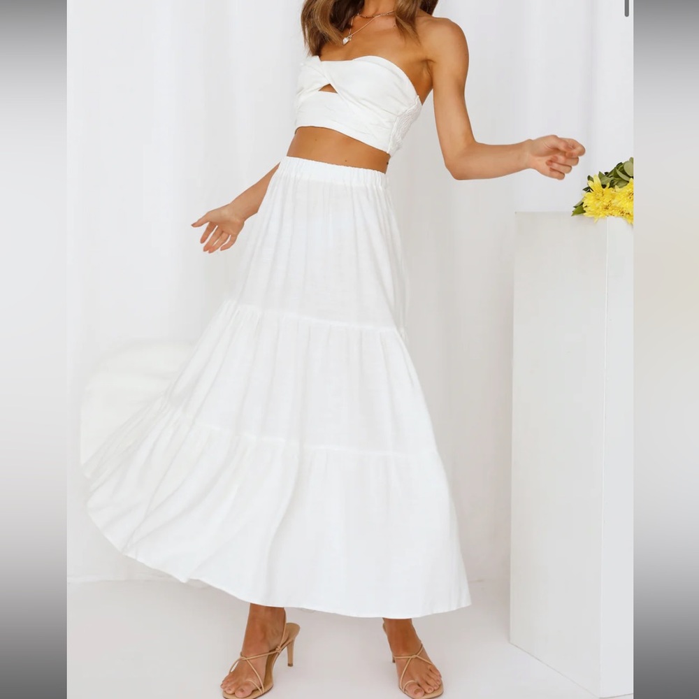 Two piece set hello molly